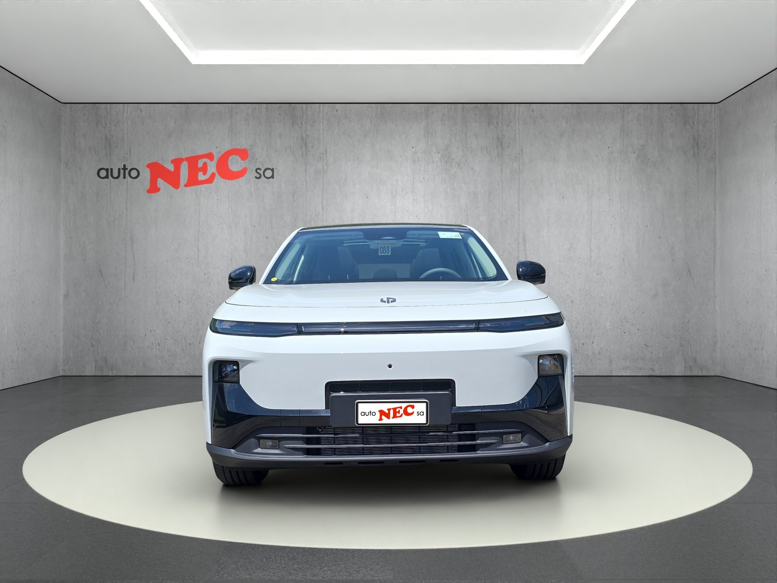 LEAPMOTOR B10 1.5 Hybrid EV, Plug-in-Hybrid Petrol/Electric, New car, Automatic - 2