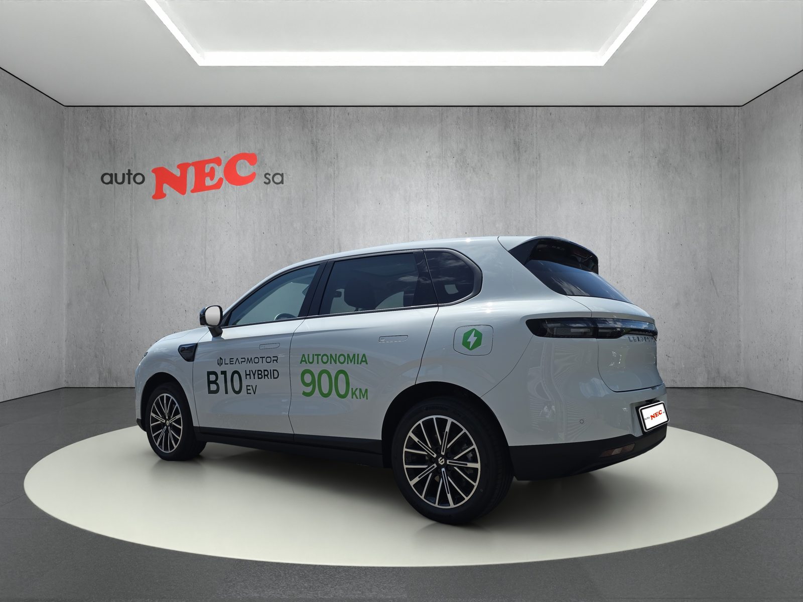 LEAPMOTOR B10 1.5 Hybrid EV, Plug-in-Hybrid Petrol/Electric, New car, Automatic - 5