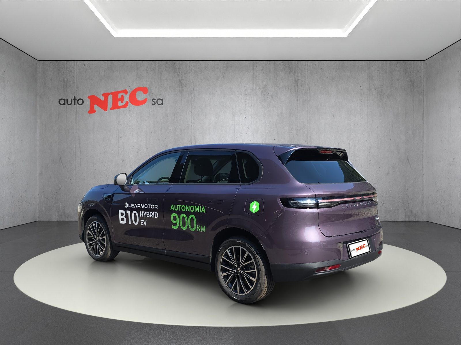 LEAPMOTOR B10 1.5 Hybrid EV, Plug-in-Hybrid Petrol/Electric, New car, Automatic - 5