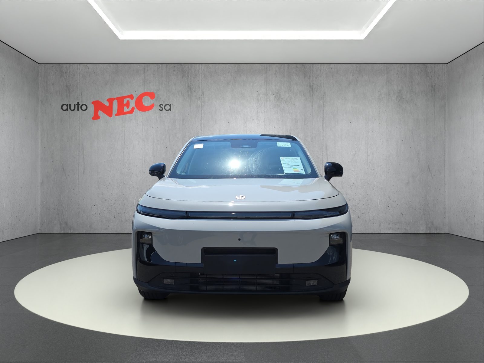 LEAPMOTOR B10 1.5 Hybrid EV, Plug-in-Hybrid Petrol/Electric, New car, Automatic - 2