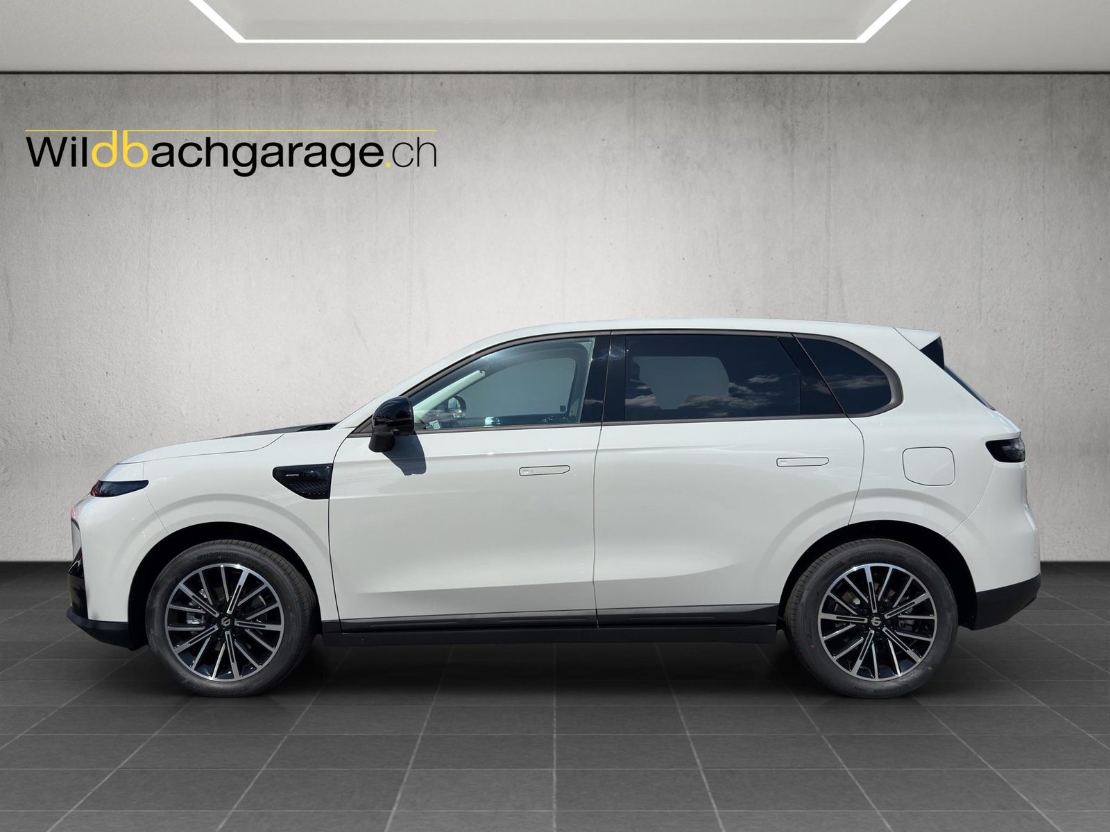 LEAPMOTOR B10 1.5 Hybrid EV, Plug-in-Hybrid Benzina/Elettrica, Auto nuove, Automatico - 2