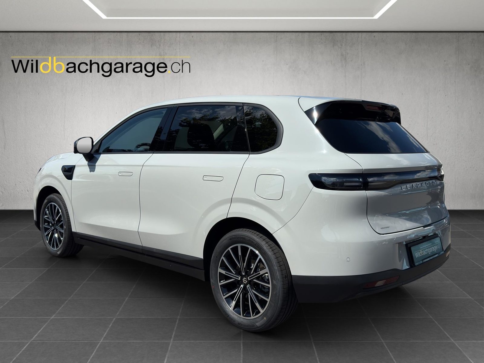 LEAPMOTOR B10 1.5 Hybrid EV, Plug-in-Hybrid Benzina/Elettrica, Auto nuove, Automatico - 3