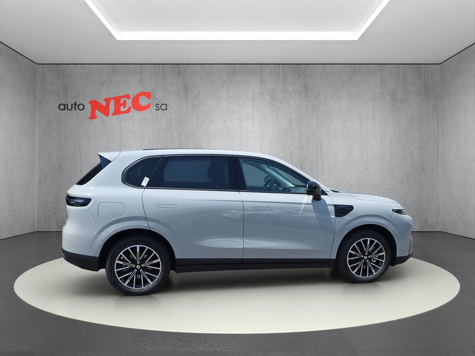 LEAPMOTOR B10 1.5 Hybrid EV, Voll-Hybrid Benzin/Elektro, Neuwagen, Automatik - 7