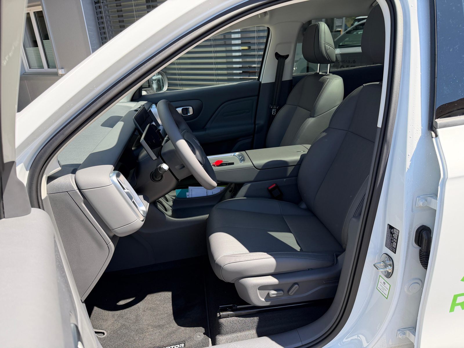 LEAPMOTOR B10 1.5 Hybrid EV, Hybride Integrale Benzina/Elettrica, Auto dimostrativa, Automatico - 4