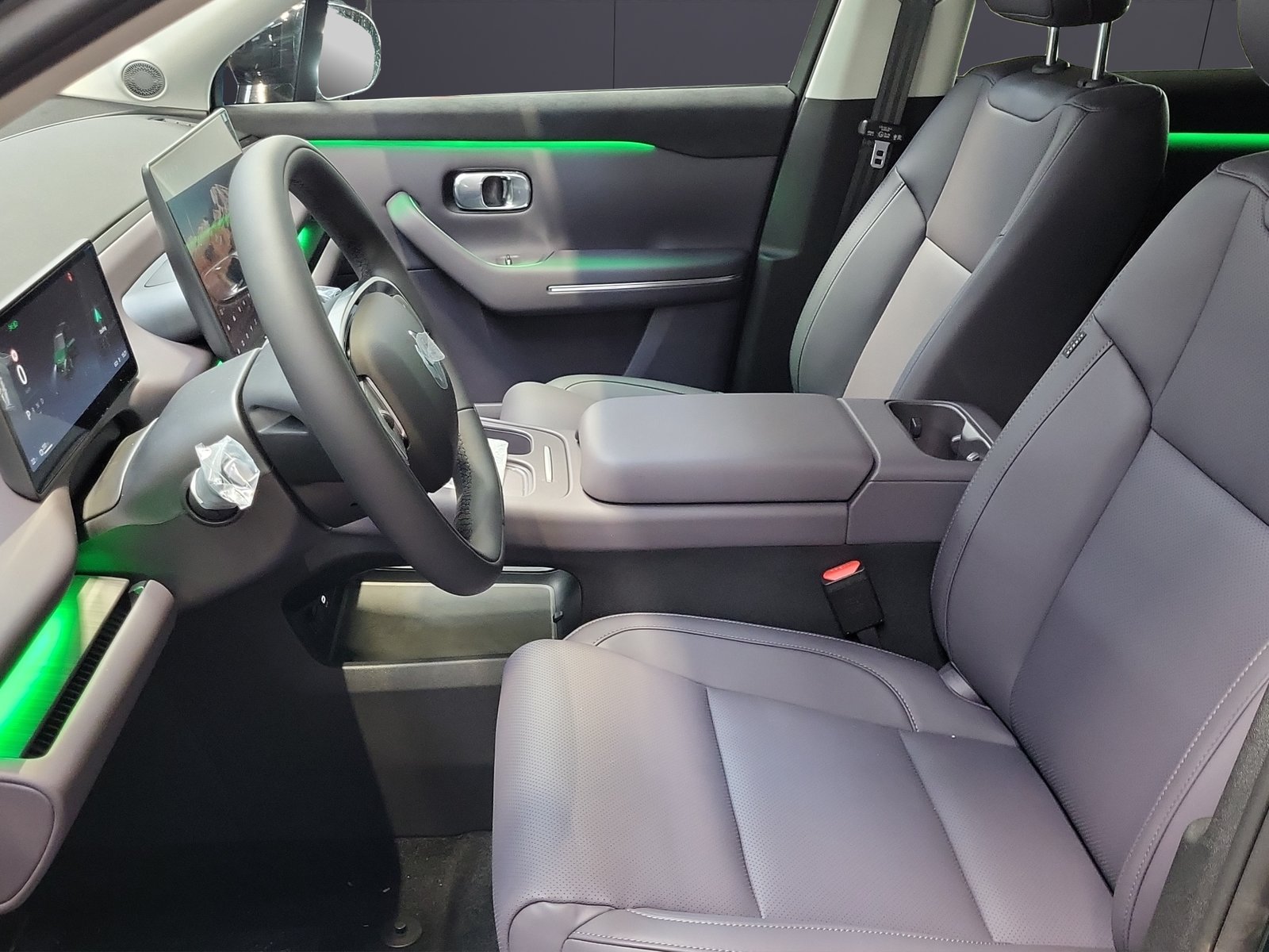 LEAPMOTOR C10 70kWh Design, Electric, New car, Automatic - 5