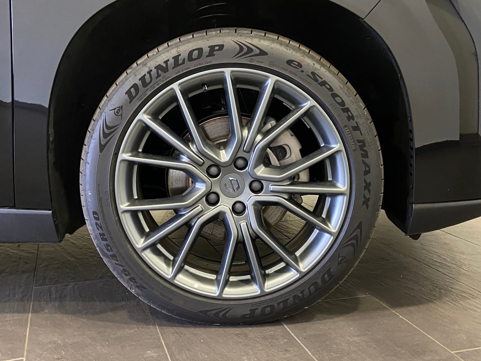 LEAPMOTOR C10 REEV Hybrid Design, Plug-in-Hybrid Benzin/Elektro, Neuwagen, Automatik - 3