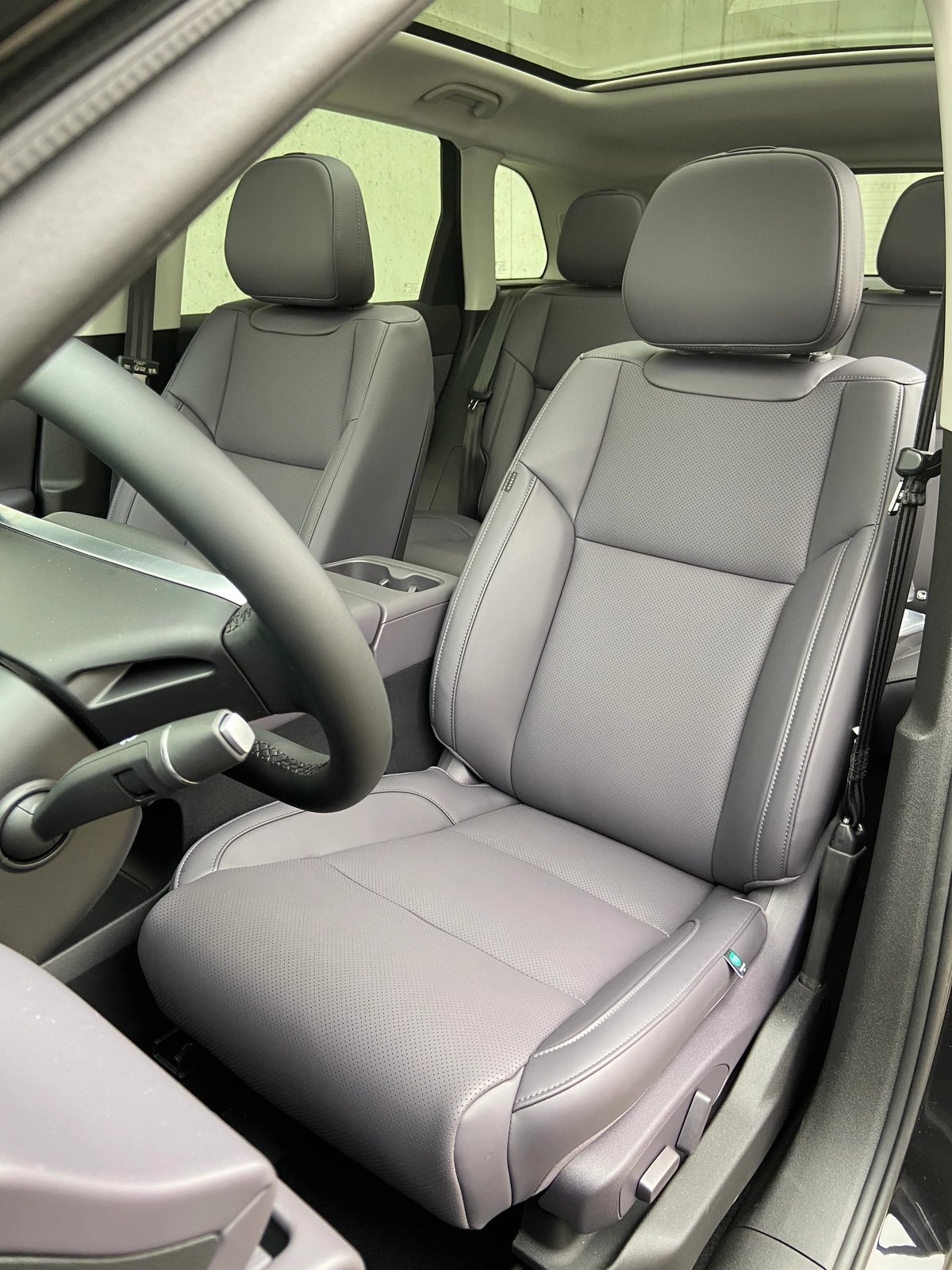 LEAPMOTOR C10 REEV Hybrid Design, Plug-in-Hybrid Petrol/Electric, New car, Automatic - 7