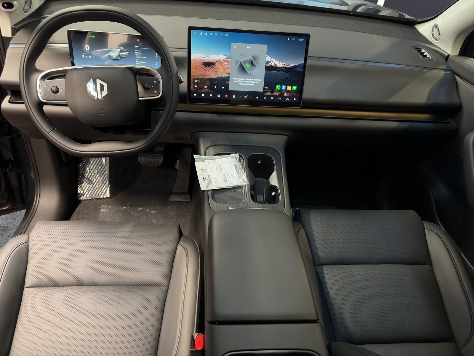 LEAPMOTOR C10 82kWh AWD Design, Électrique, Voiture nouvelle, Automatique - 7