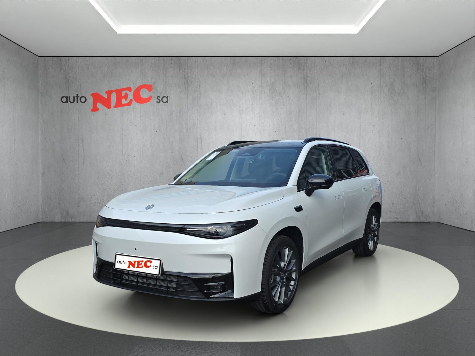 LEAPMOTOR C10 1.5 Hybrid EV, Full-Hybrid Petrol/Electric, New car, Automatic - 3
