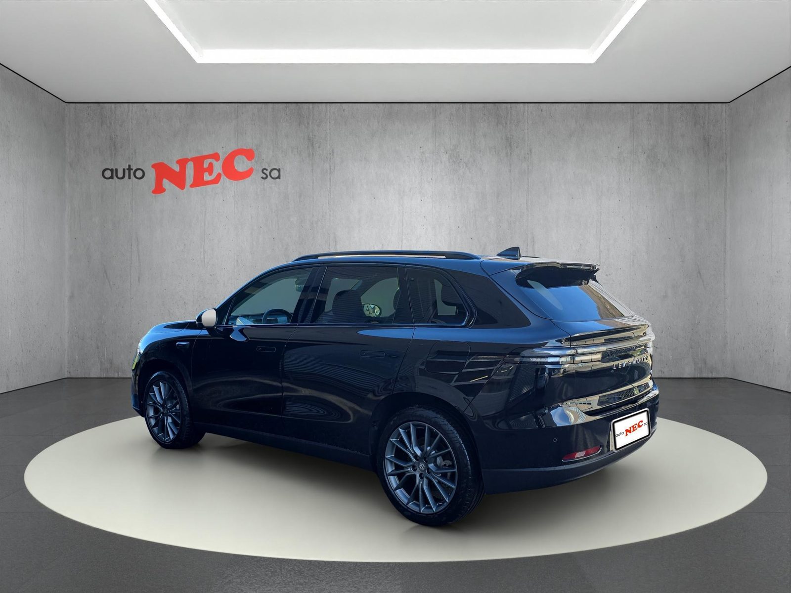LEAPMOTOR C10 1.5 Hybrid EV, Full-Hybrid Petrol/Electric, New car, Automatic - 5