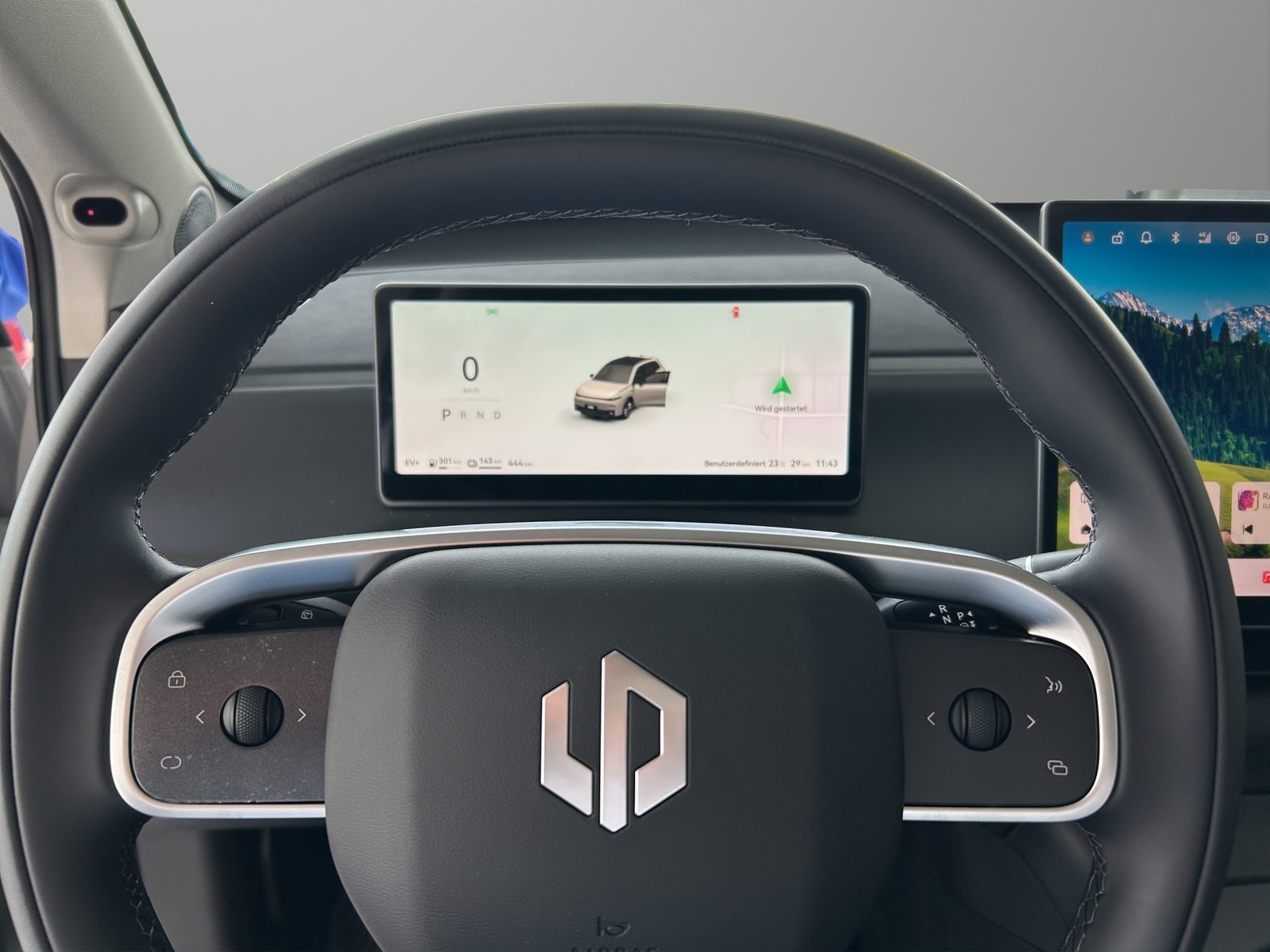 LEAPMOTOR C10 1.5 Hybrid EV, Plug-in-Hybrid Benzin/Elektro, Neuwagen, Automatik - 6