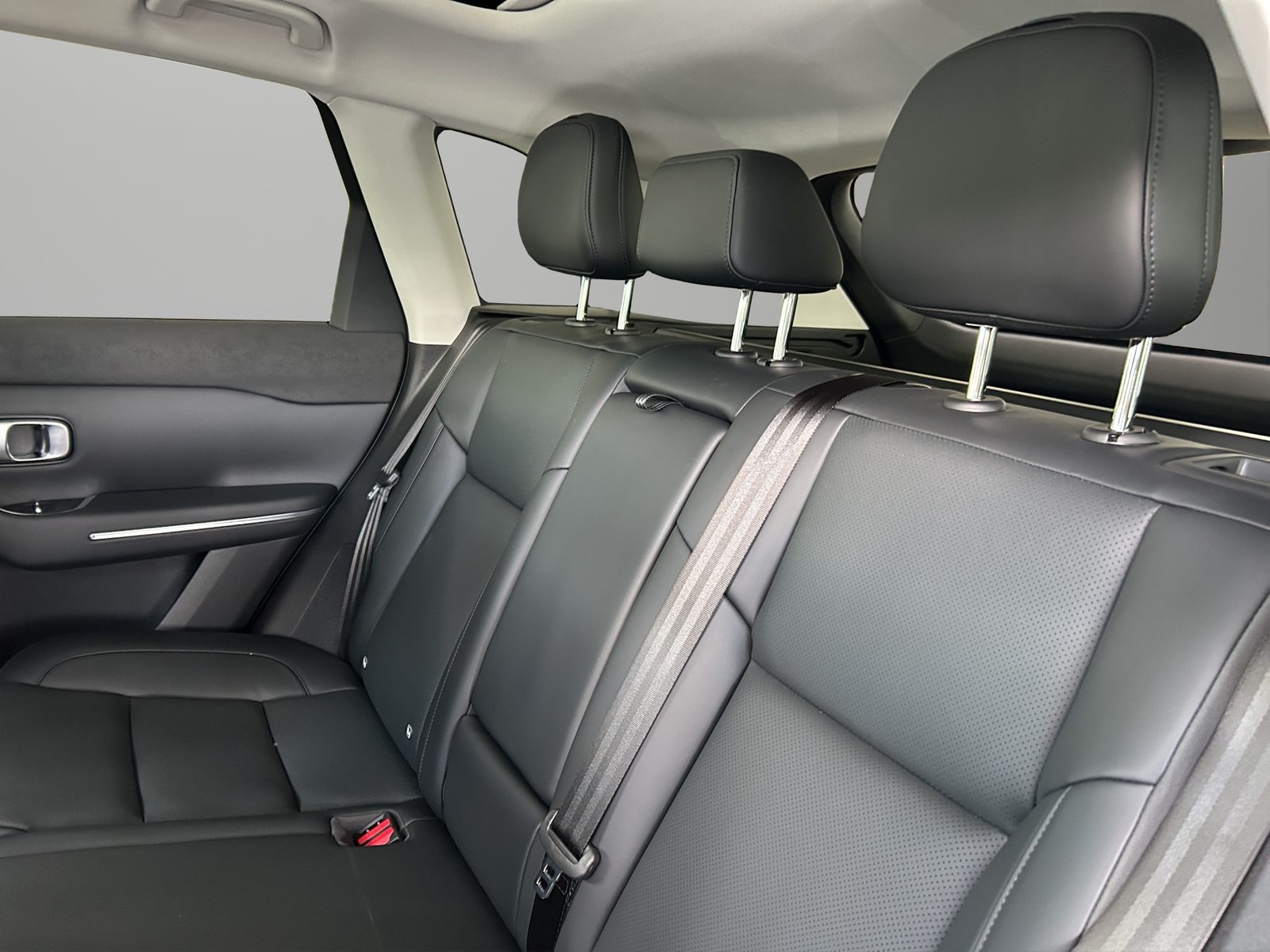 LEAPMOTOR C10 1.5 Hybrid EV, Plug-in-Hybrid Benzin/Elektro, Neuwagen, Automatik - 7