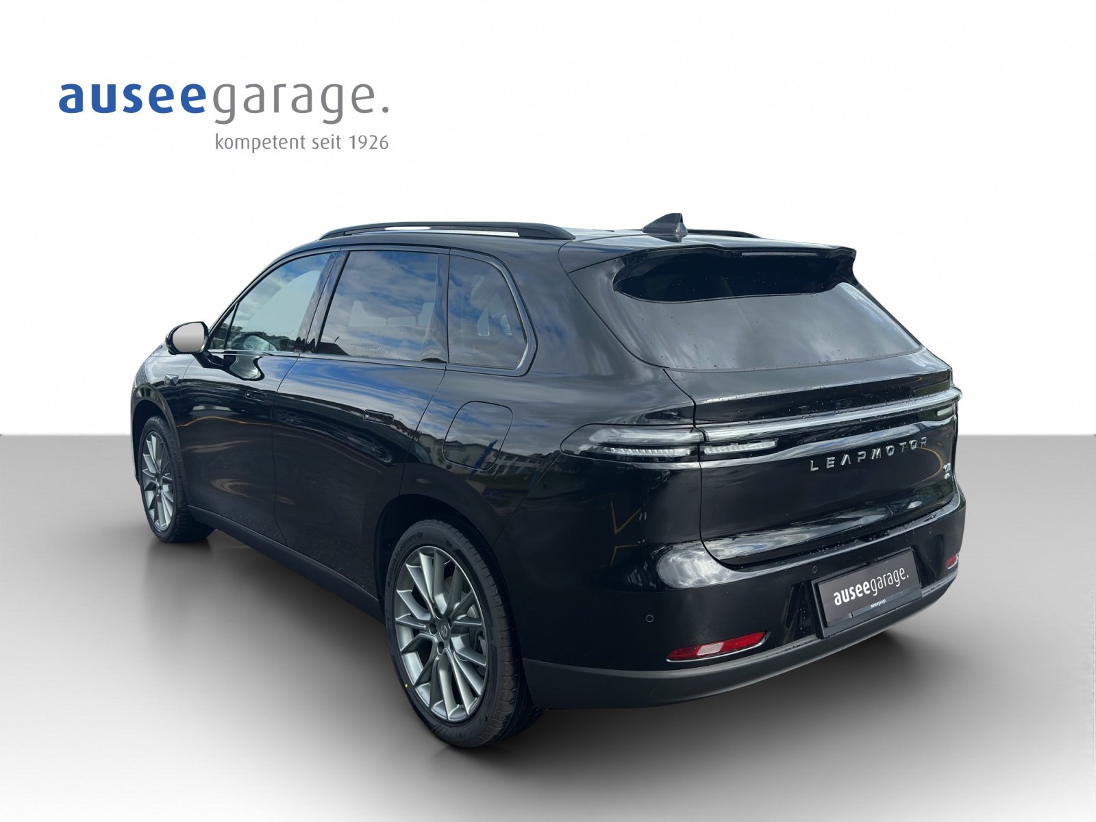 LEAPMOTOR C10 Design AWD, Electric, New car, Automatic - 3