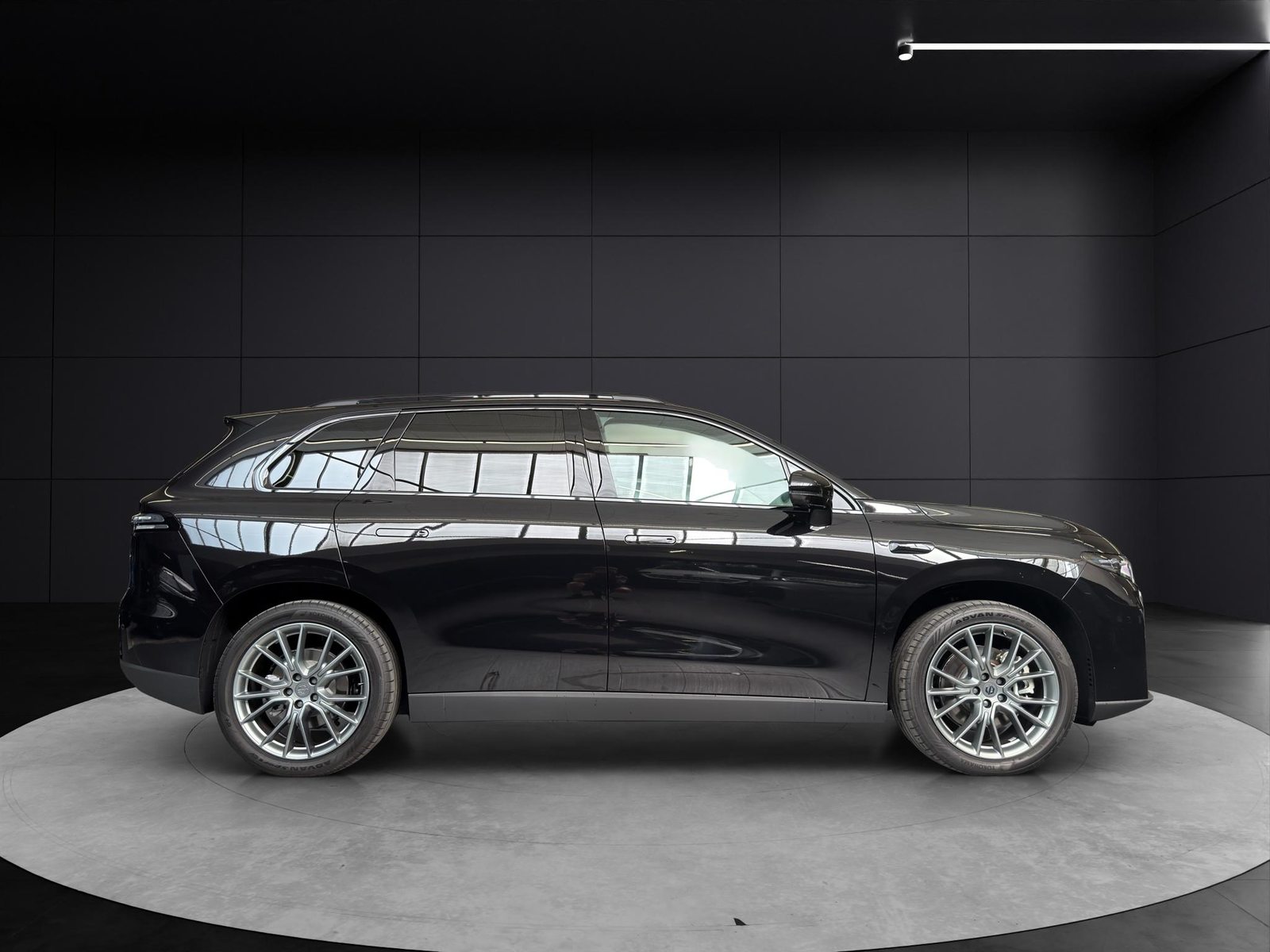 LEAPMOTOR C10 EV AWD, Elektro, Neuwagen, Automatik - 6