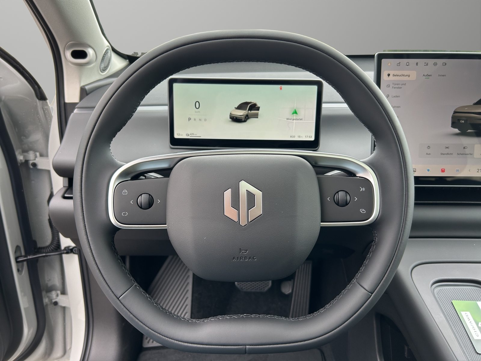 LEAPMOTOR C10 EV AWD, Electric, New car, Automatic - 5