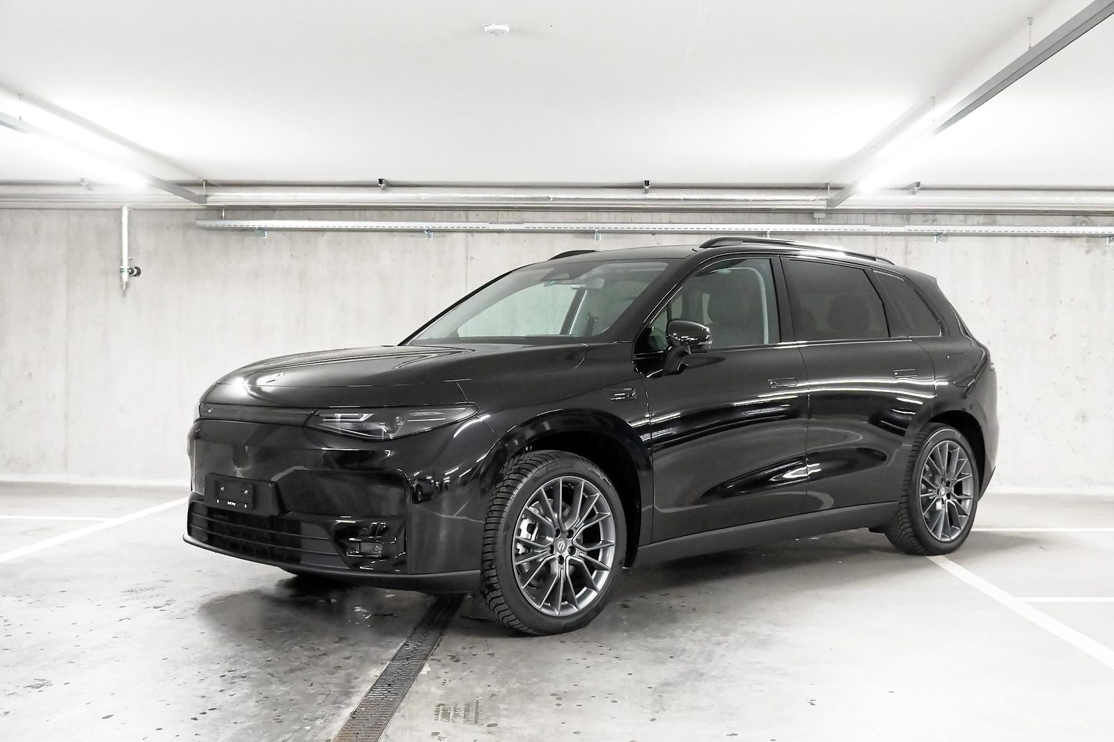 LEAPMOTOR C10 Design AWD