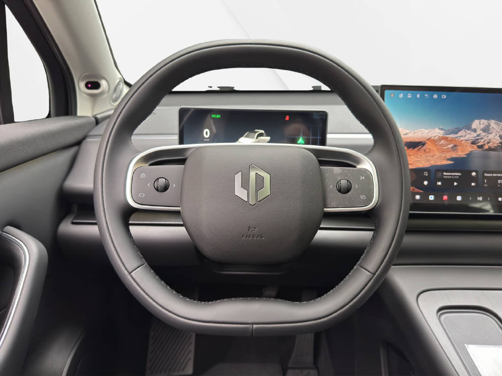 LEAPMOTOR C10 EV Design AWD, Elettrica, Auto nuove, Automatico - 6