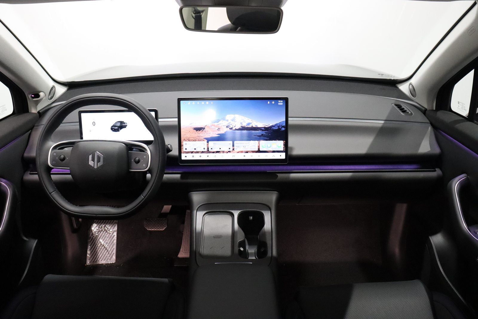 LEAPMOTOR C10 1.5 REEV Design, Voll-Hybrid Benzin/Elektro, Neuwagen, Automatik - 6