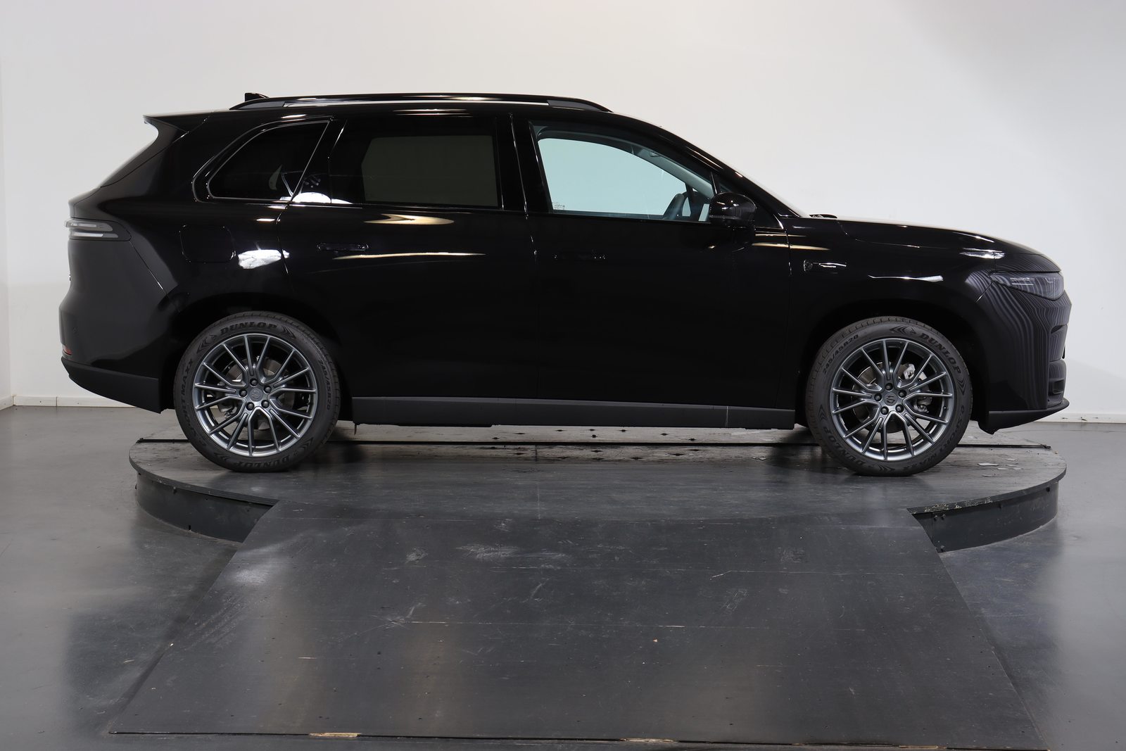 LEAPMOTOR C10 Design AWD, Elettrica, Auto nuove, Automatico - 2