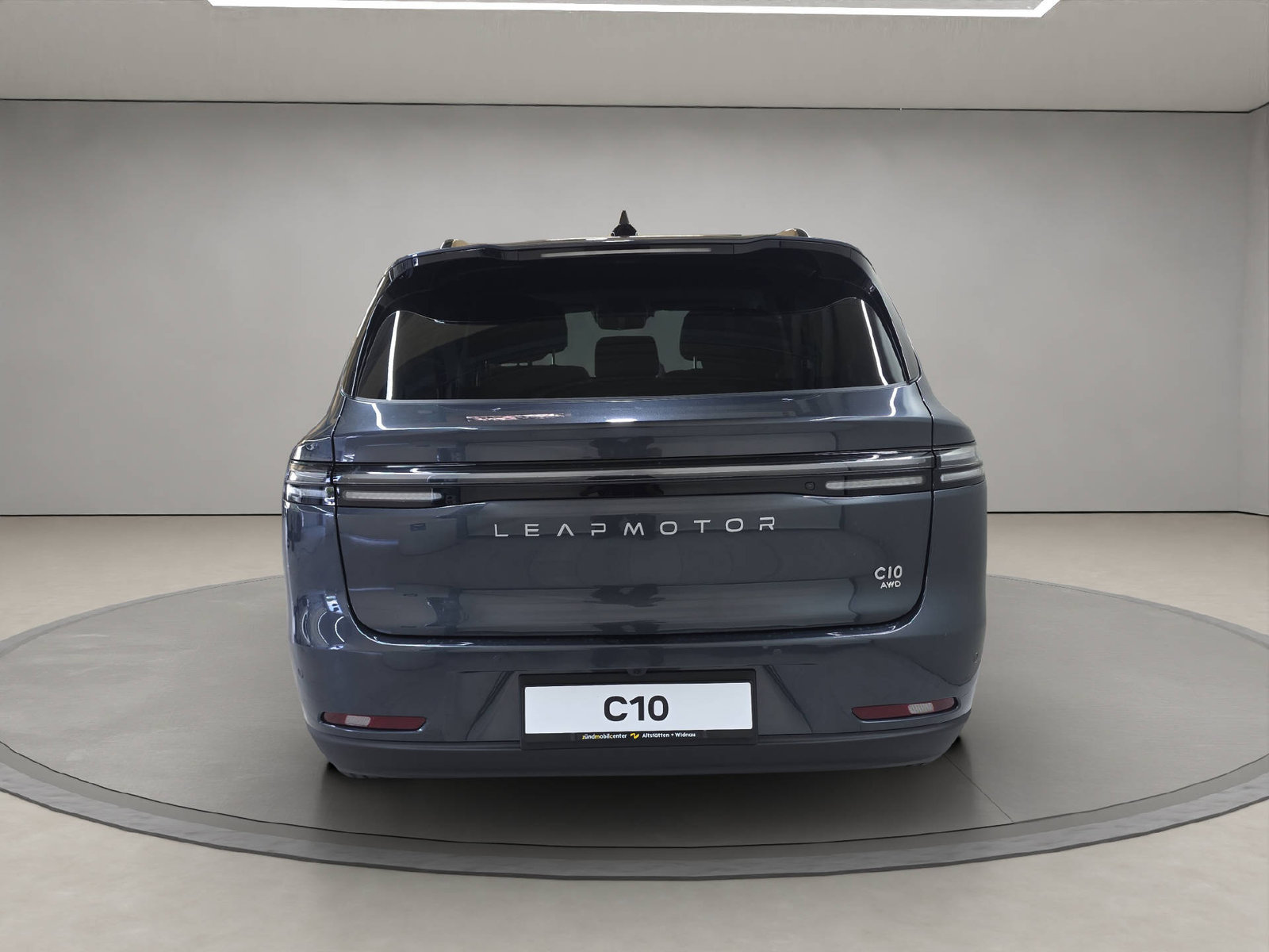 LEAPMOTOR C10 EV AWD 598 PS, Elektro, Neuwagen, Automatik - 4