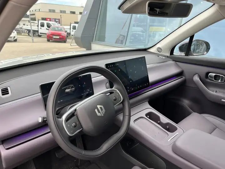 LEAPMOTOR C10 Design Pro Max AWD, Elektro, Neuwagen, Automatik - 7