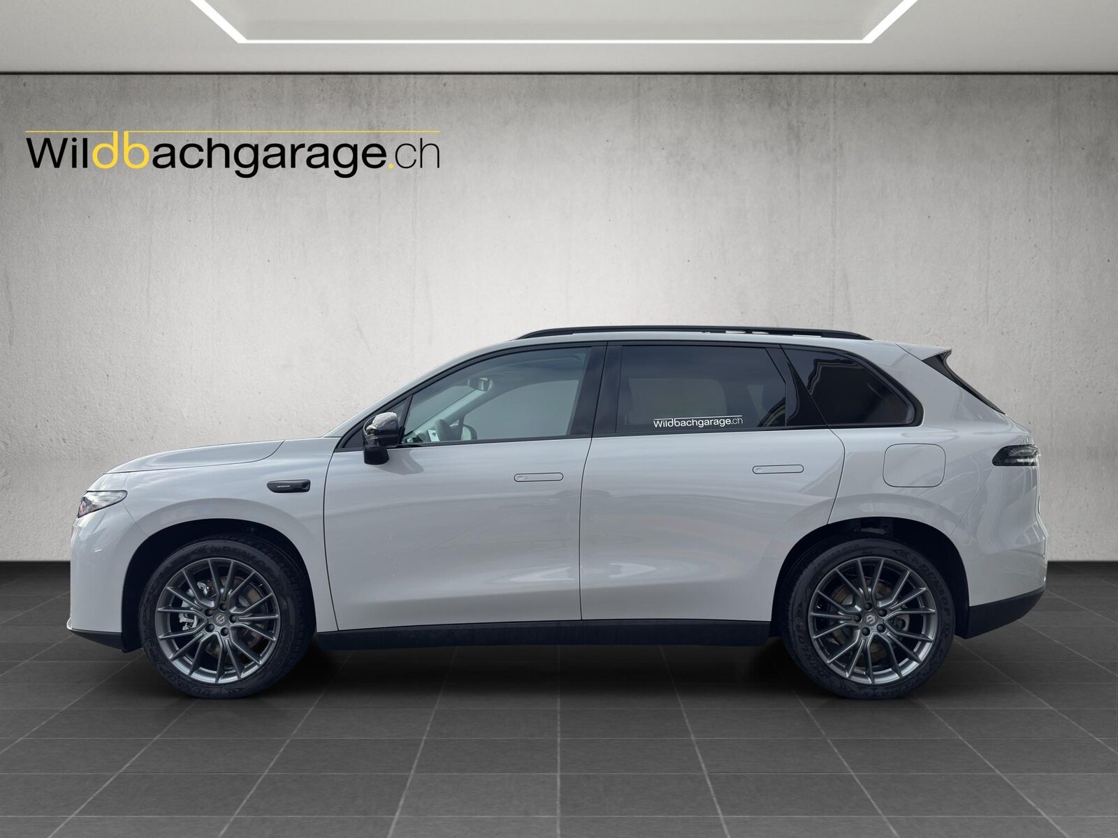 LEAPMOTOR C10 EV AWD, Electric, New car, Automatic - 2