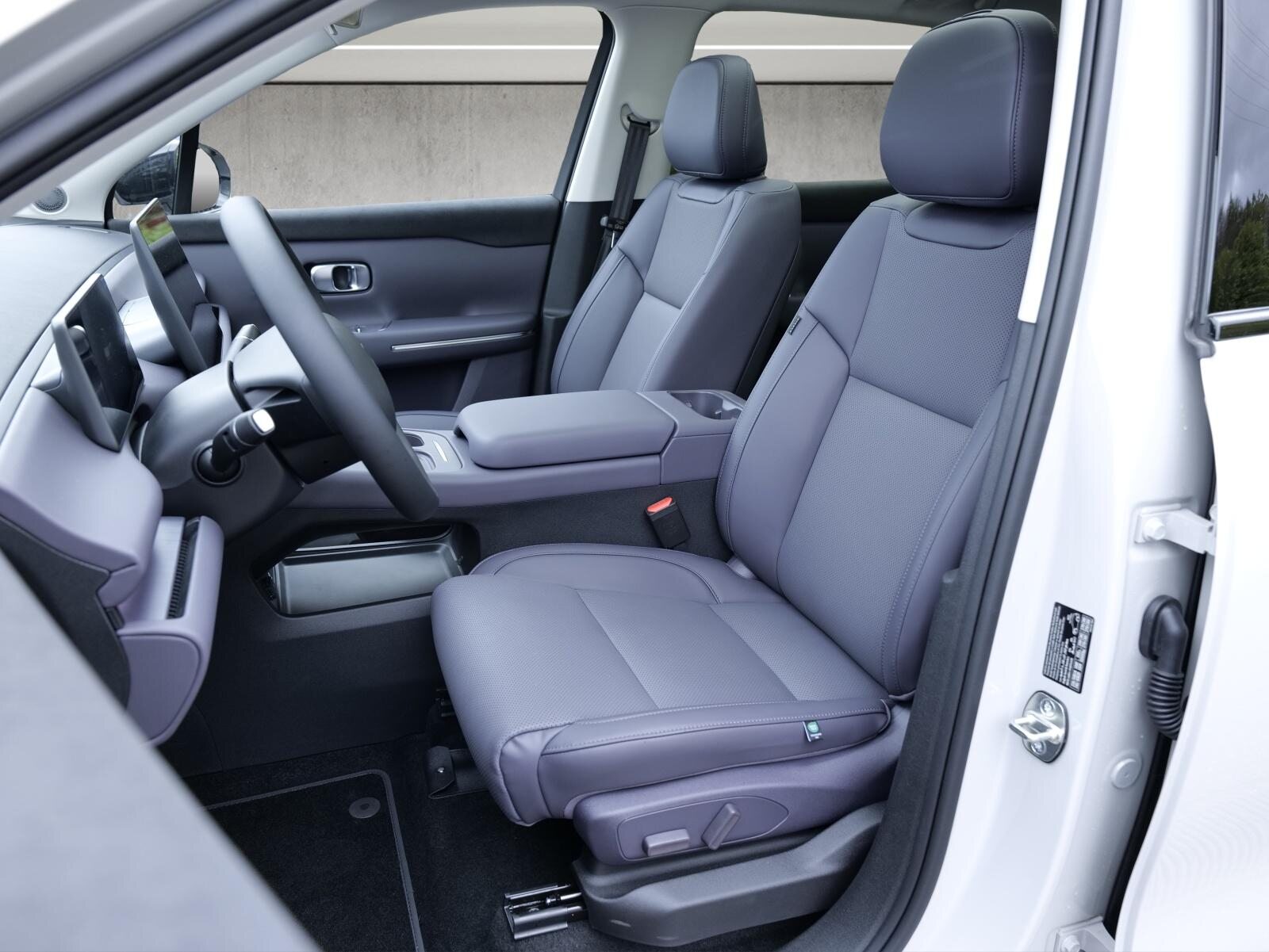 LEAPMOTOR C10 Design AWD, Électrique, Voiture nouvelle, Automatique - 7