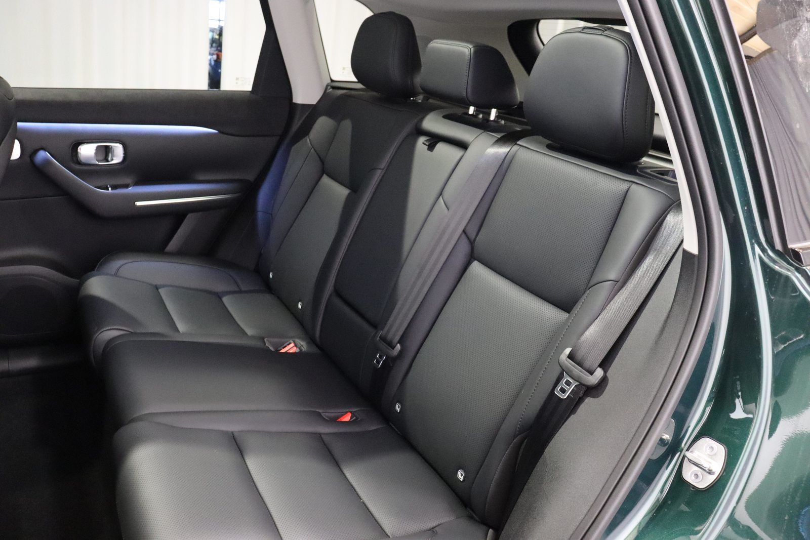 LEAPMOTOR C10 1.5 REEV Design, Voll-Hybrid Benzin/Elektro, Occasion / Gebraucht, Automatik - 5
