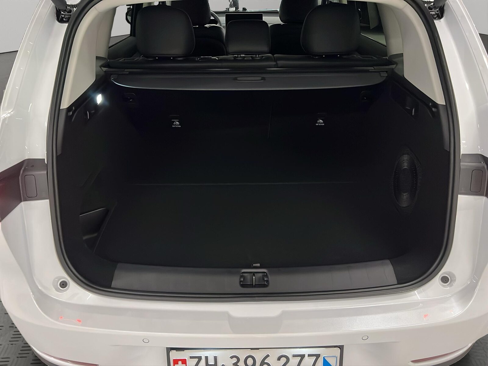 LEAPMOTOR C10 Design AWD, Elektro, Occasion / Gebraucht, Automatik - 5