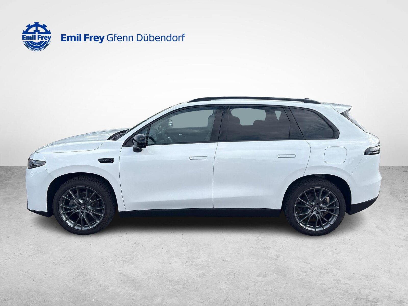 LEAPMOTOR C10 1.5 REEV Design, Full-Hybrid Petrol/Electric, Second hand / Used, Automatic - 3