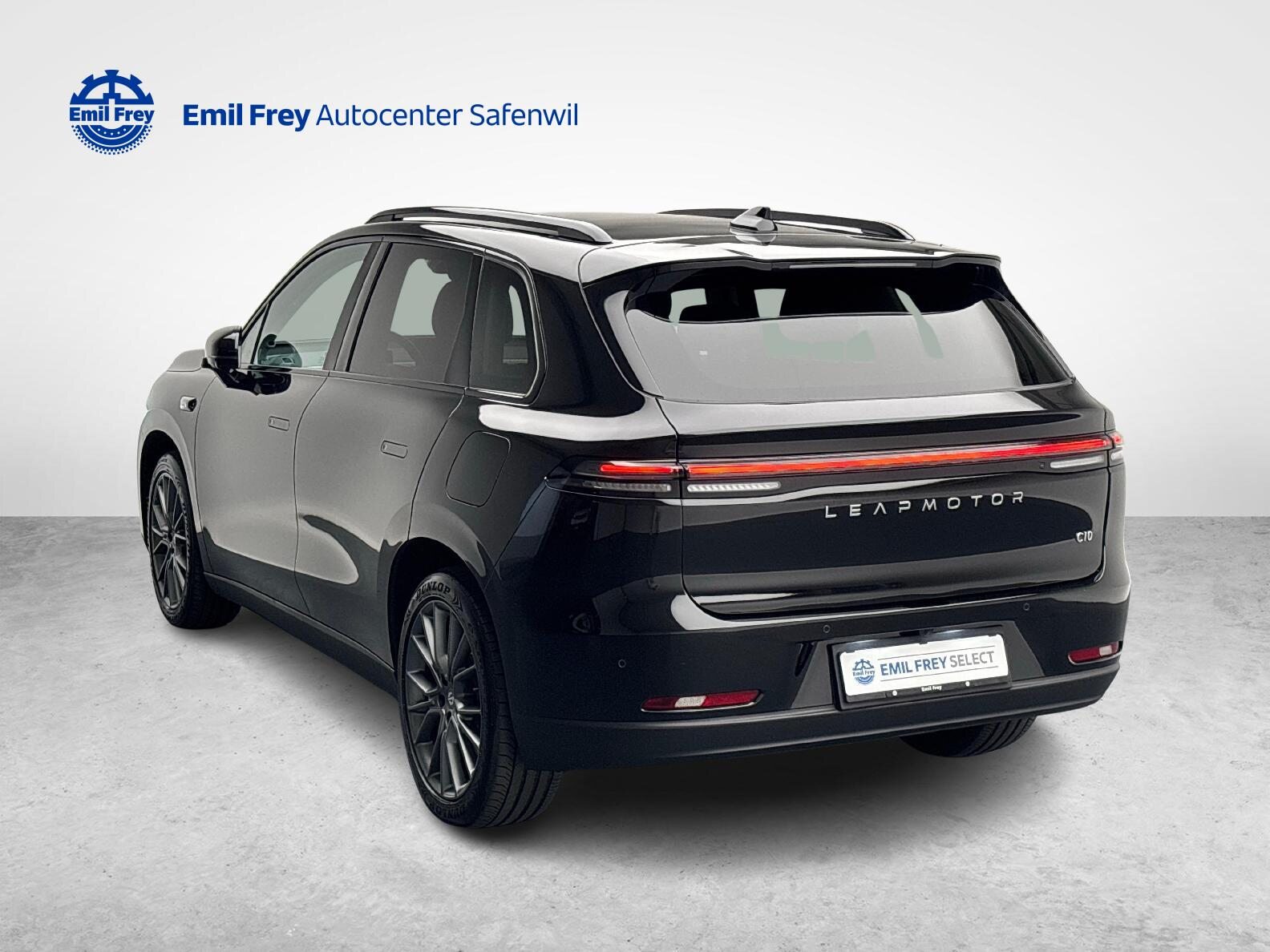 LEAPMOTOR C10 1.5 REEV Design, Plug-in-Hybrid Petrol/Electric, Second hand / Used, Automatic - 3