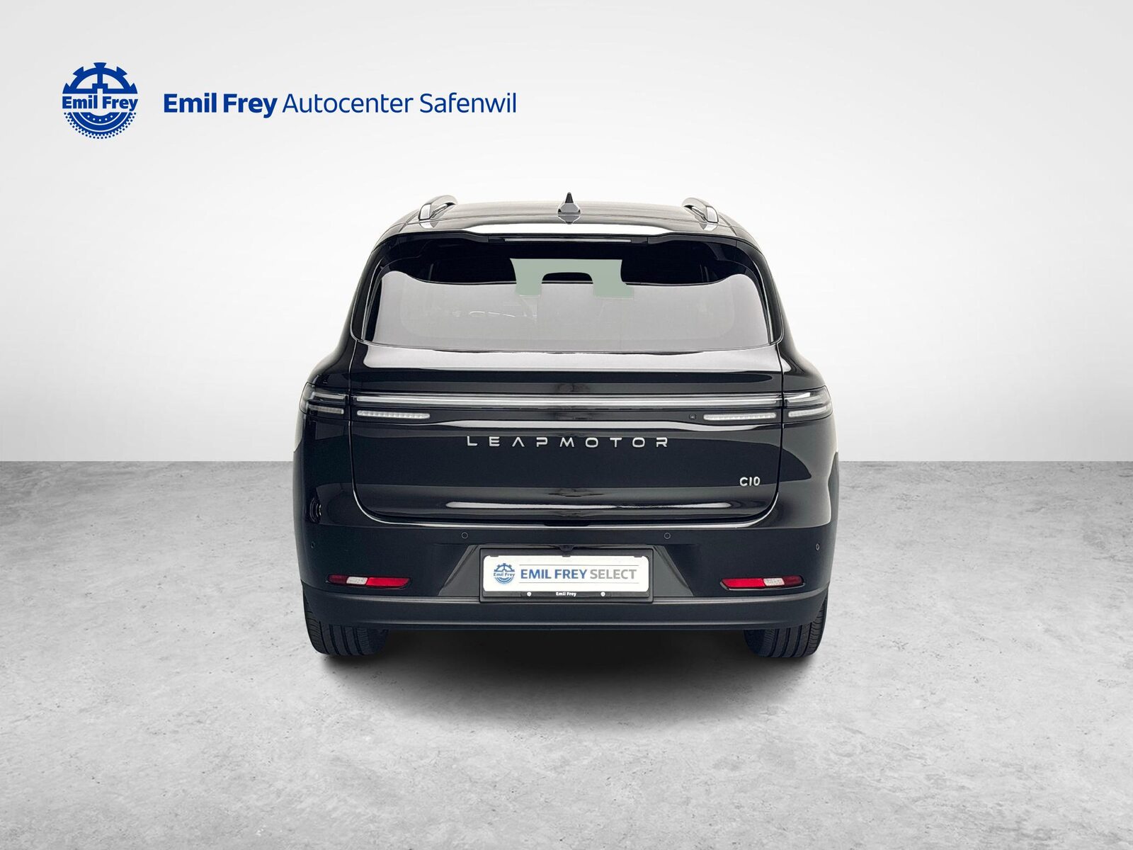 LEAPMOTOR C10 1.5 REEV Design, Plug-in-Hybrid Petrol/Electric, Second hand / Used, Automatic - 4