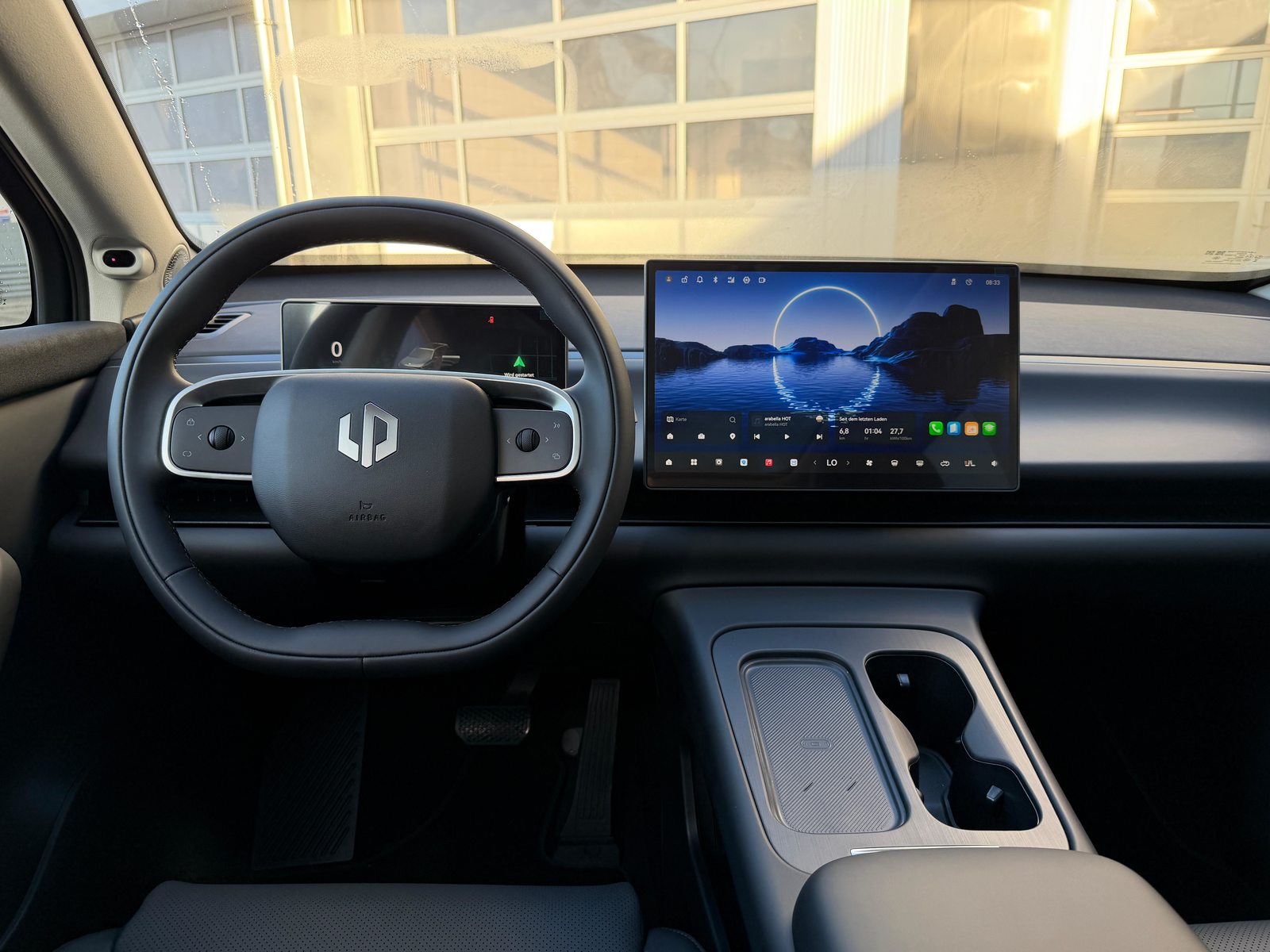 LEAPMOTOR C10 Design AWD, Electric, Ex-demonstrator, Automatic - 4