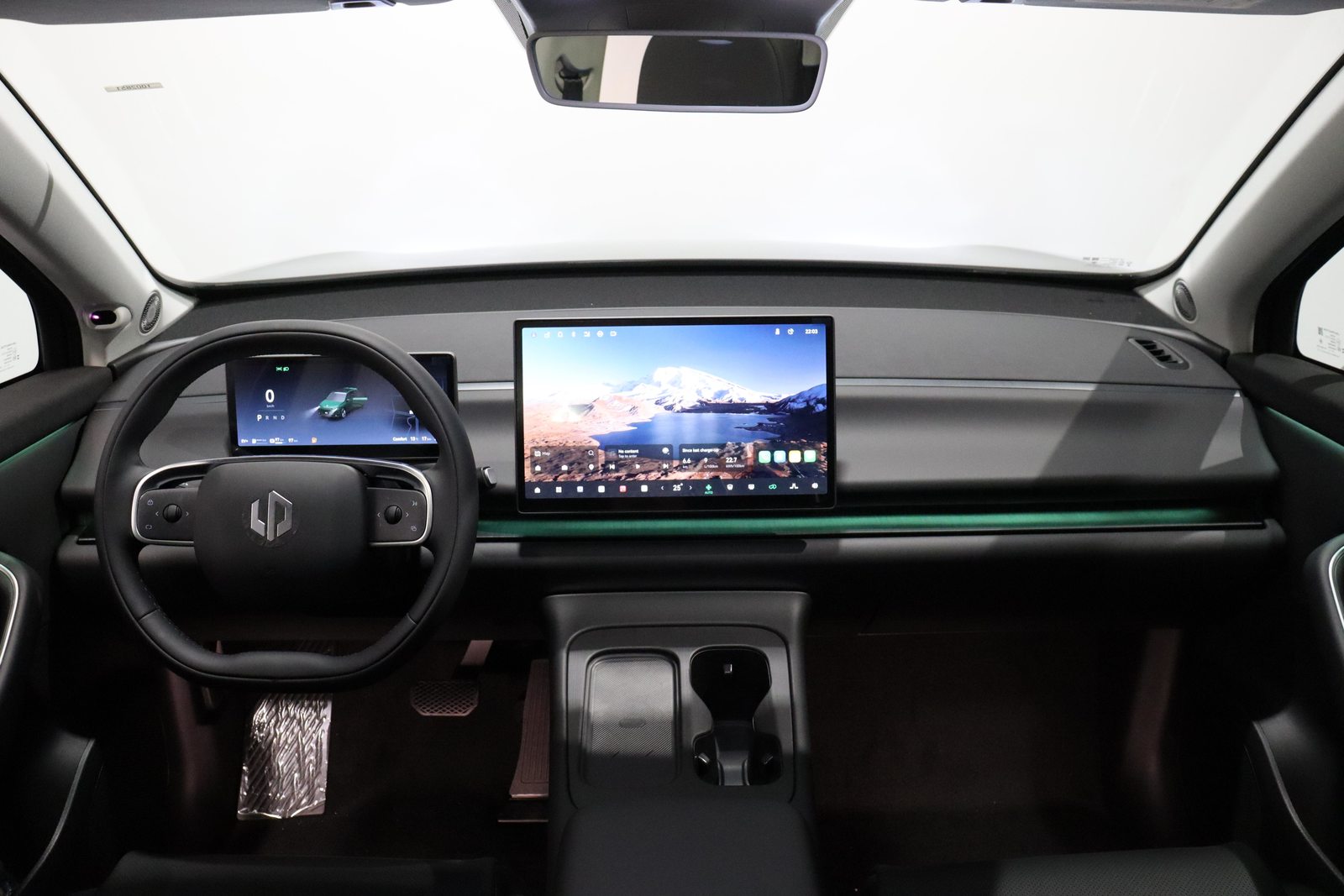 LEAPMOTOR C10 1.5 REEV Design, Hybride Intégral Essence/Électricité, Voiture de démonstration, Automatique - 6