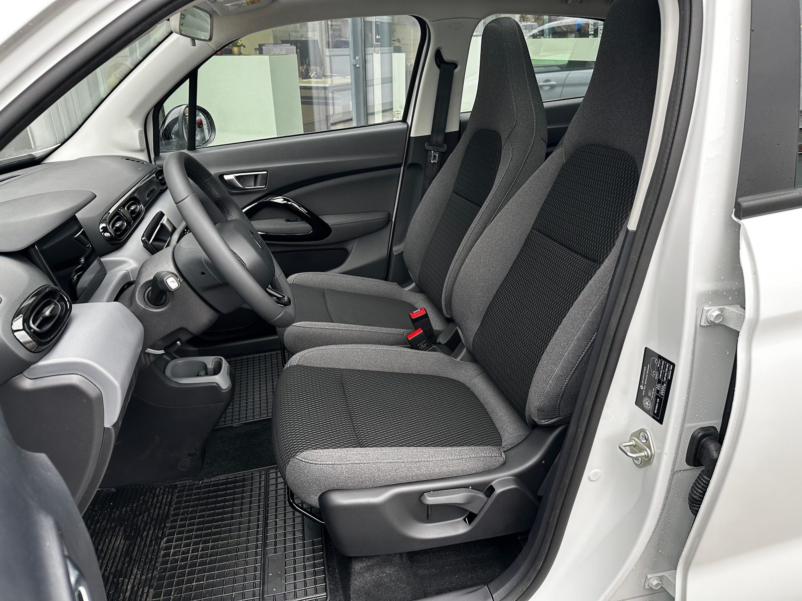 LEAPMOTOR T03 Electric, Elektro, Neuwagen, Automatik - 3