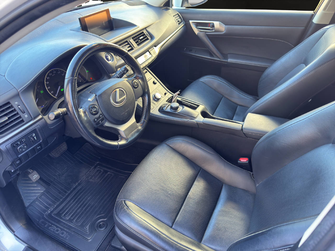 LEXUS CT 200h Comfort, Voll-Hybrid Benzin/Elektro, Occasion / Gebraucht, Automatik - 5