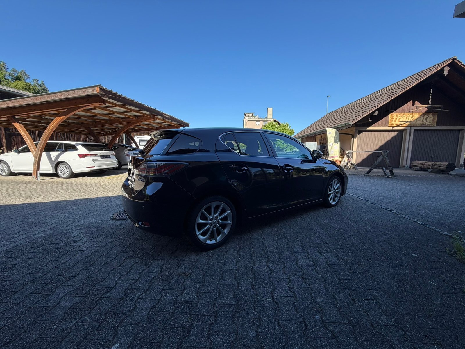 LEXUS CT 200h 1.8 excellence CVT, Voll-Hybrid Benzin/Elektro, Occasion / Gebraucht, Automatik - 6