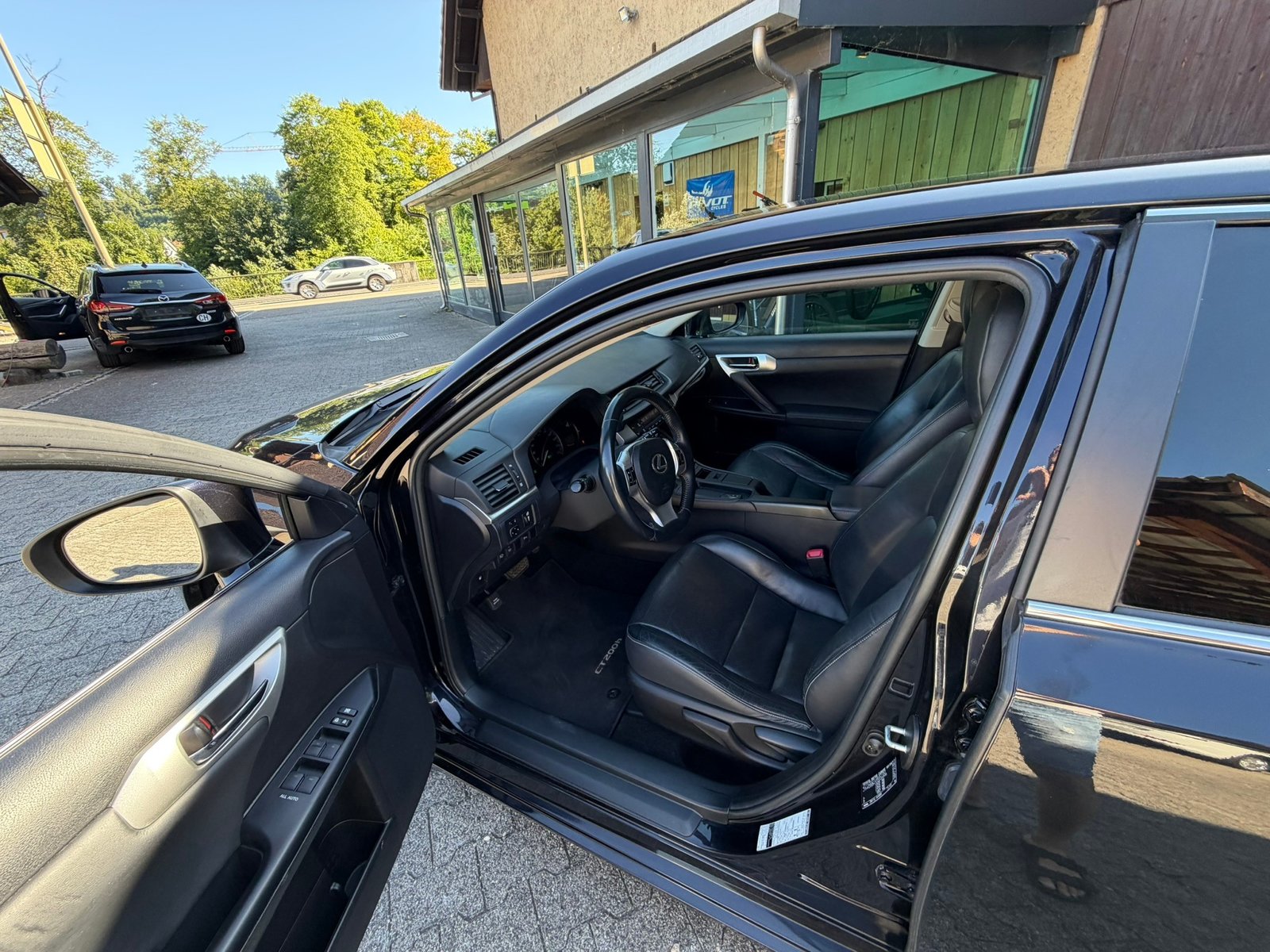 LEXUS CT 200h 1.8 excellence CVT, Voll-Hybrid Benzin/Elektro, Occasion / Gebraucht, Automatik - 7