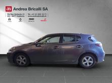 LEXUS 200h Comfort, Voll-Hybrid Benzin/Elektro, Occasion / Gebraucht, Automatik - 2