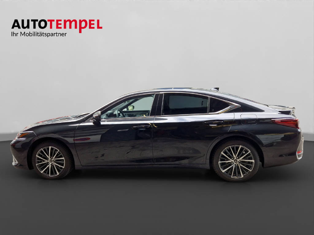 LEXUS ES 300h Excellence 45906/000, Hybride Intégral Essence/Électricité, Occasion / Utilisé, Automatique - 2