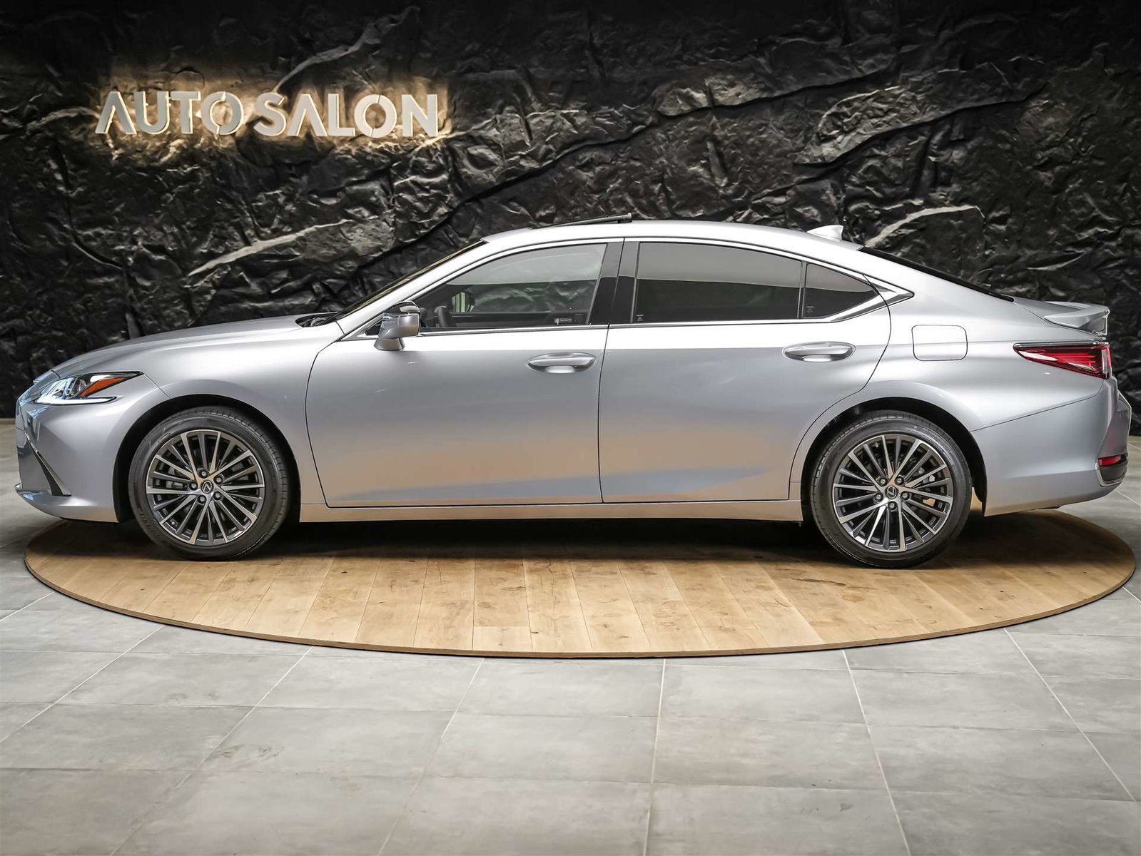 LEXUS ES 300h Excellence *Panorama*Lenkradheizung*El. Sitze*, Full-Hybrid Petrol/Electric, Second hand / Used, Automatic - 2