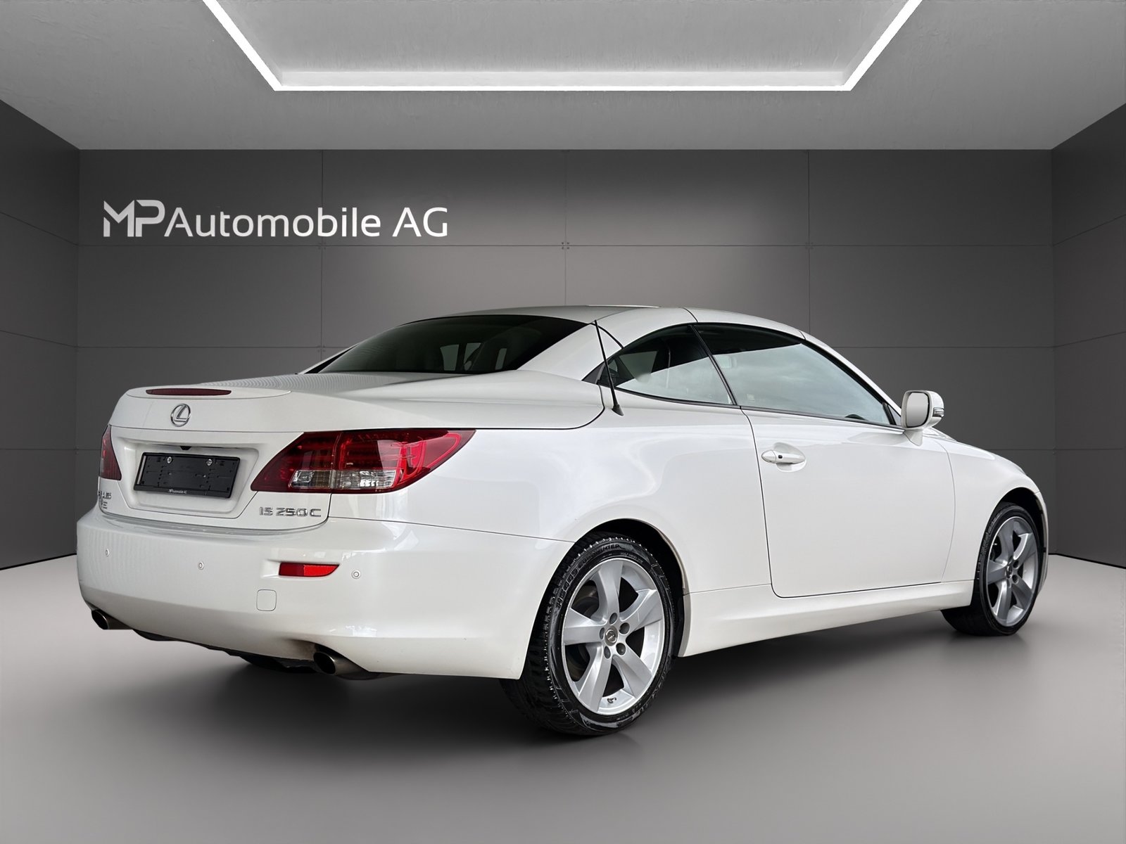 LEXUS IS 250C Edition Automatic, Petrol, Second hand / Used, Automatic - 5