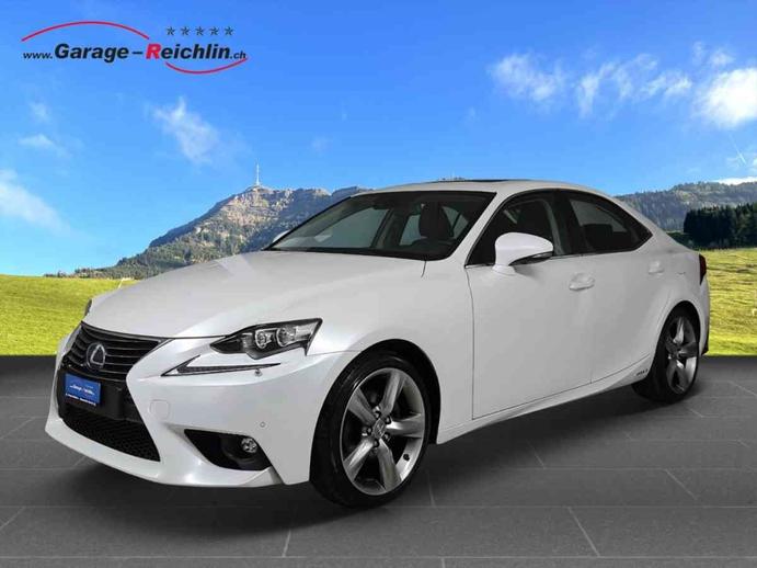 LEXUS IS 300h excellence, Occasion / Gebraucht, Automat