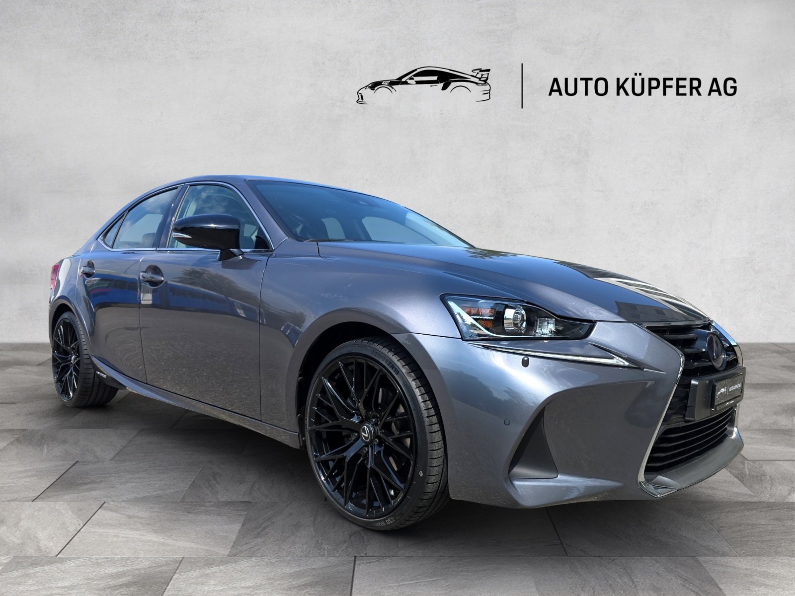 LEXUS IS 300h F-Sport Automatic, Voll-Hybrid Benzin/Elektro, Occasion / Gebraucht, Automatik - 2