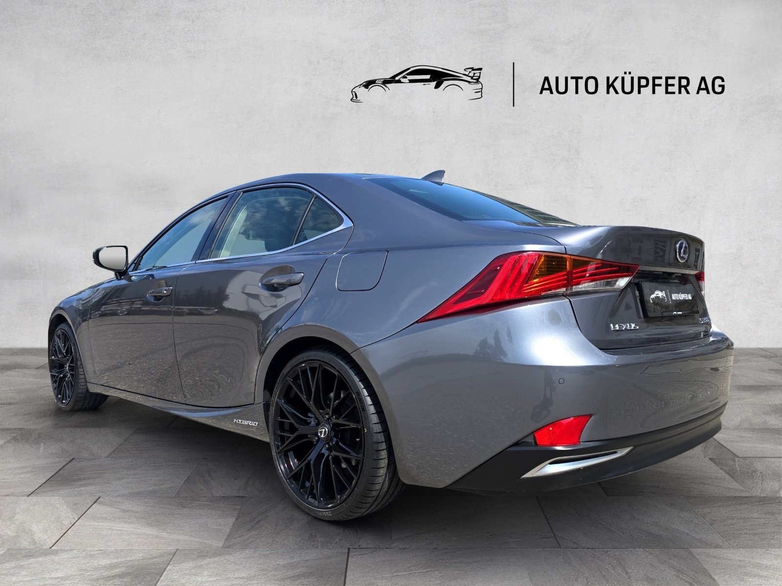 LEXUS IS 300h F-Sport Automatic, Voll-Hybrid Benzin/Elektro, Occasion / Gebraucht, Automatik - 3