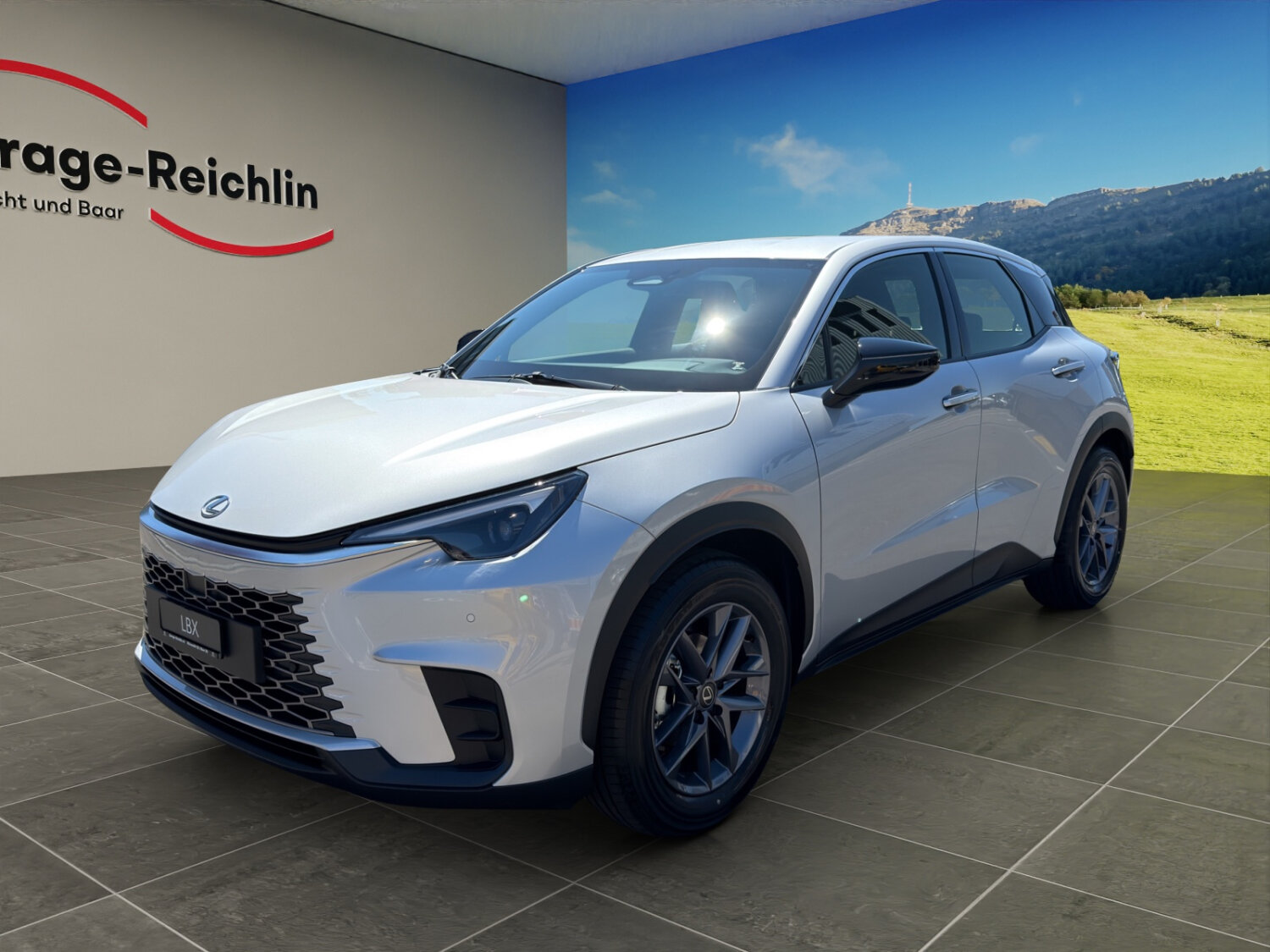 LEXUS LBX 1.5 Hybrid Impression