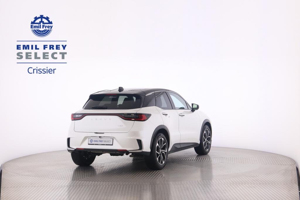 LEXUS LBX 1.5 Hybrid Cool AWD, Voll-Hybrid Benzin/Elektro, Occasion / Gebraucht, Automatik - 2