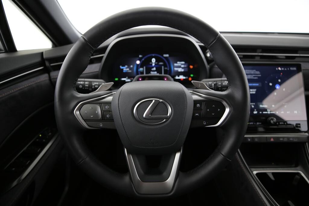 LEXUS LBX 1.5 Hybrid Cool AWD, Voll-Hybrid Benzin/Elektro, Occasion / Gebraucht, Automatik - 6
