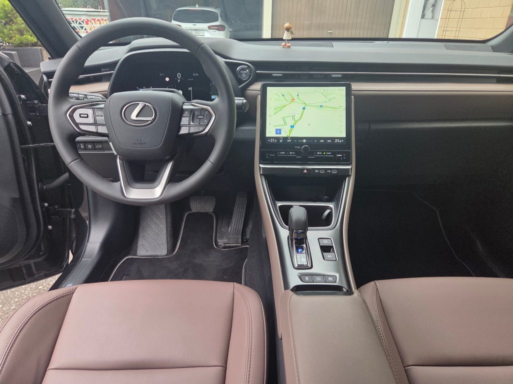 LEXUS LBX 1.5 Hybrid Elegant, Full-Hybrid Petrol/Electric, Second hand / Used, Automatic - 7