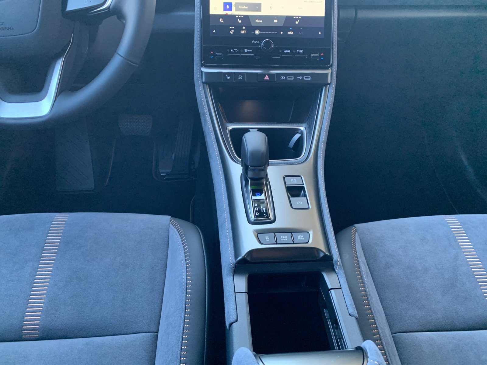 LEXUS LBX 1.5 Hybrid Cool AWD, Hybride Integrale Benzina/Elettrica, Auto dimostrativa, Automatico - 7